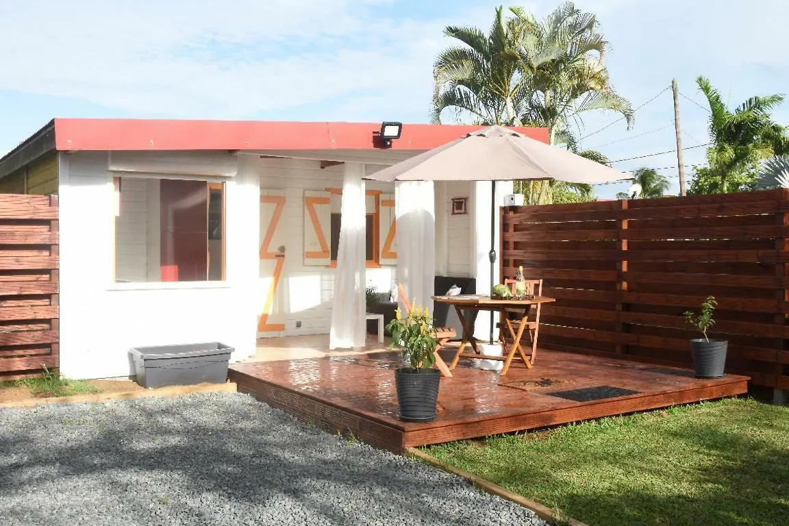 Villa Padjembel Lamentin 0*,  Guadalupa